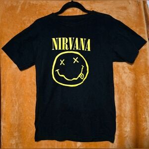 Nirvana Band T-Shirt Men's Size Small Smiley Face/Tour Double Graphic Print
